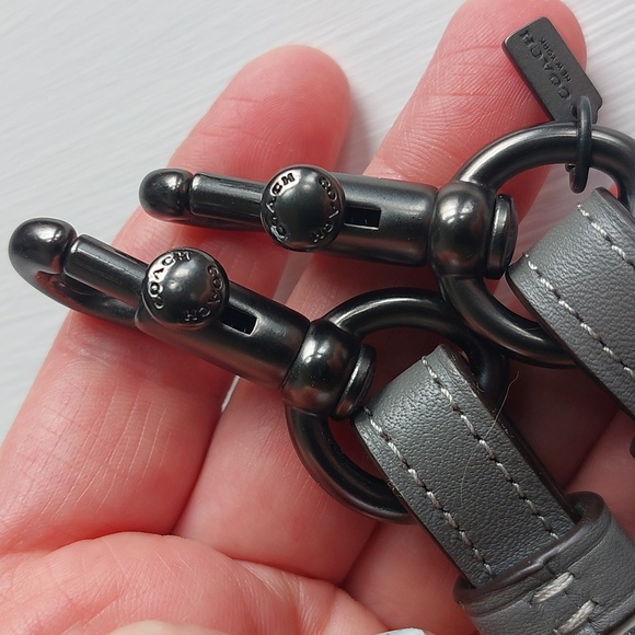 Coach 1941 Tea Rose Strap 🖤 Charcoal grey  rivets & Gunmetal hardware 🤌 - Picture 14 of 15